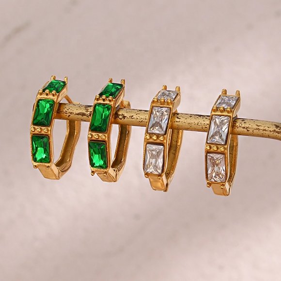 Zircon Small‎ Hoop Earrings Bamboo Shaped 18K Gold Plated - Picture 6 of 8